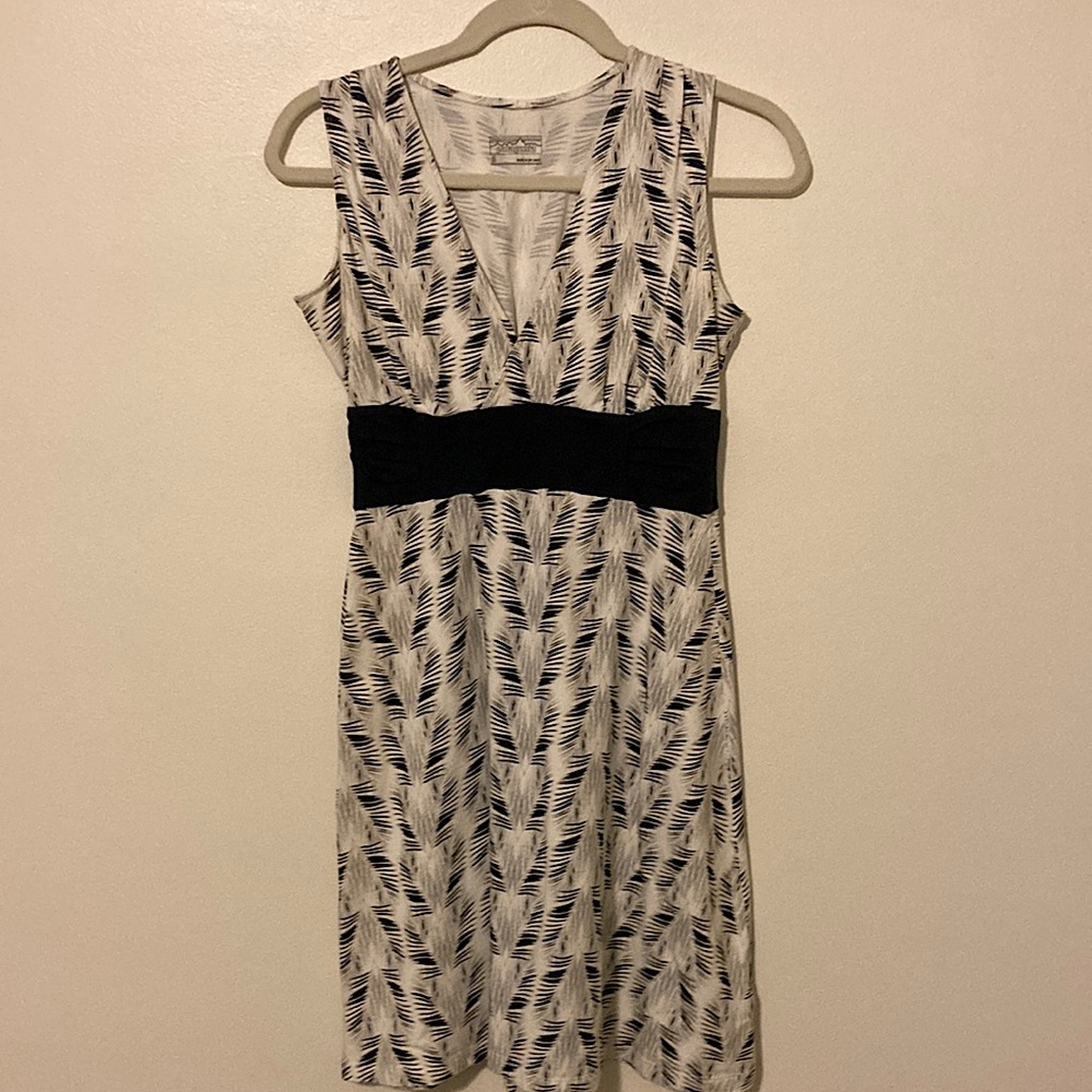 Patagonia Margot Black and White Sleeveless V-Neck Midi Dress